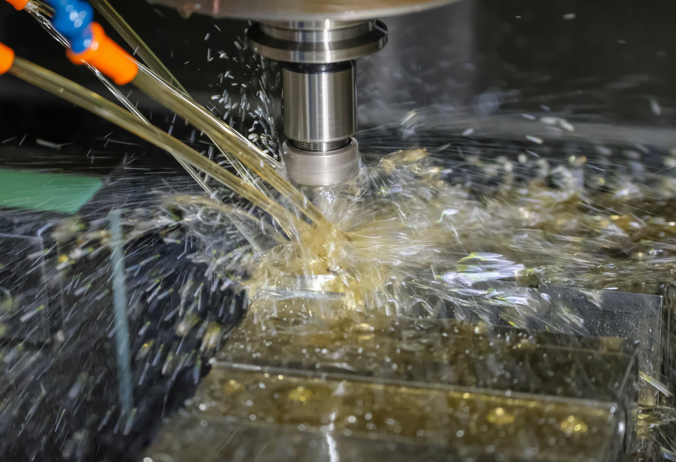 単品・小ロット、切削試作・ゴム注型・真空成形試作ならテクニカル・プラにお任せください！