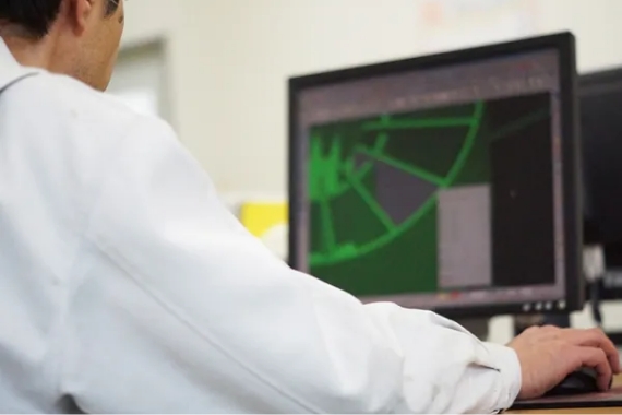 加工データ（CAM）を作っています